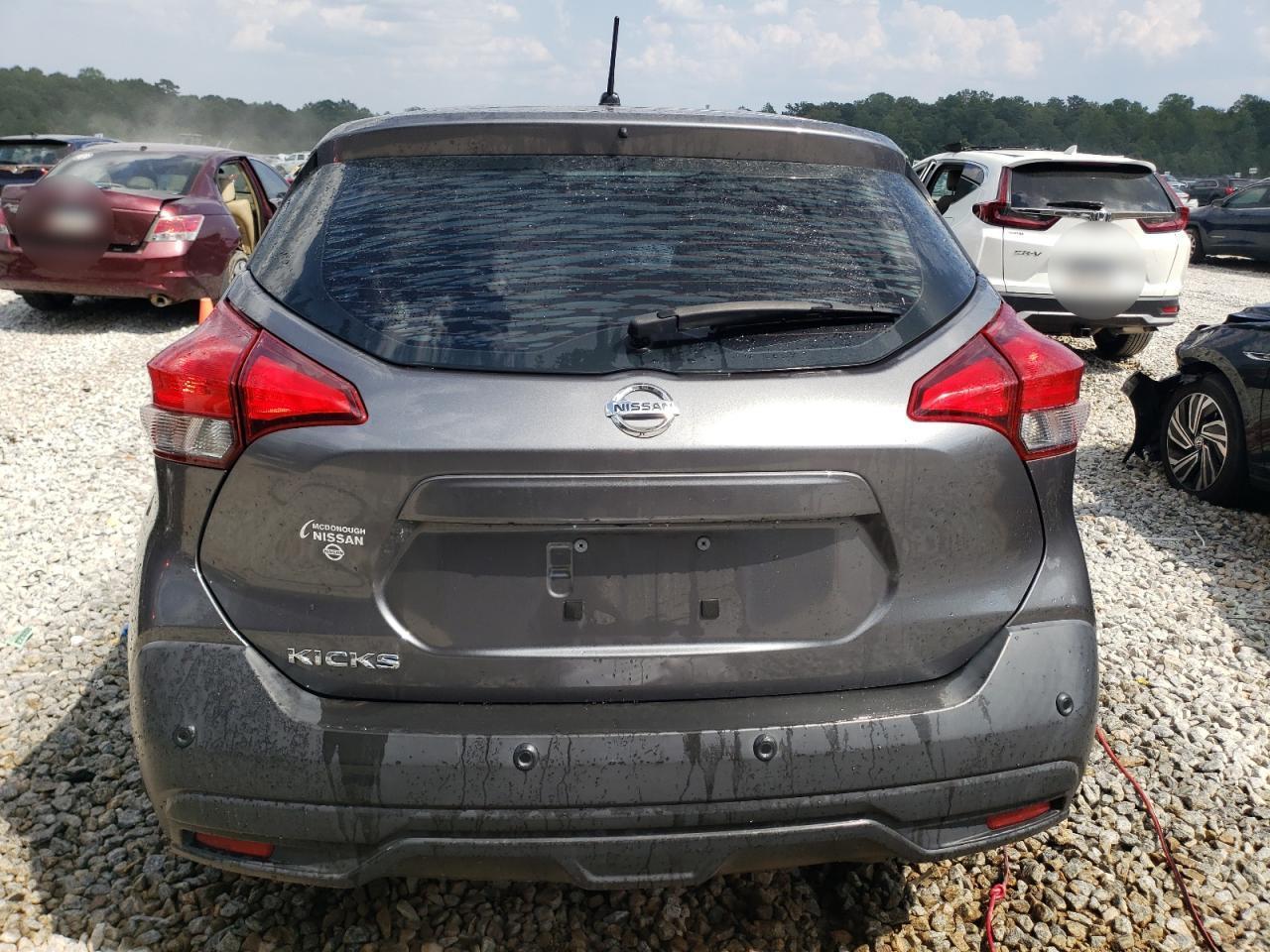 2020 NISSAN KICKS