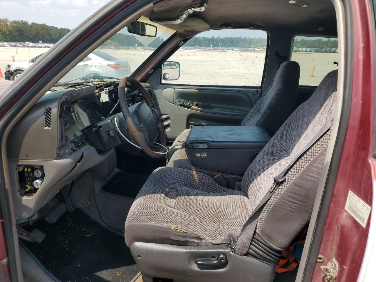 1996 DODGE Ram 2500