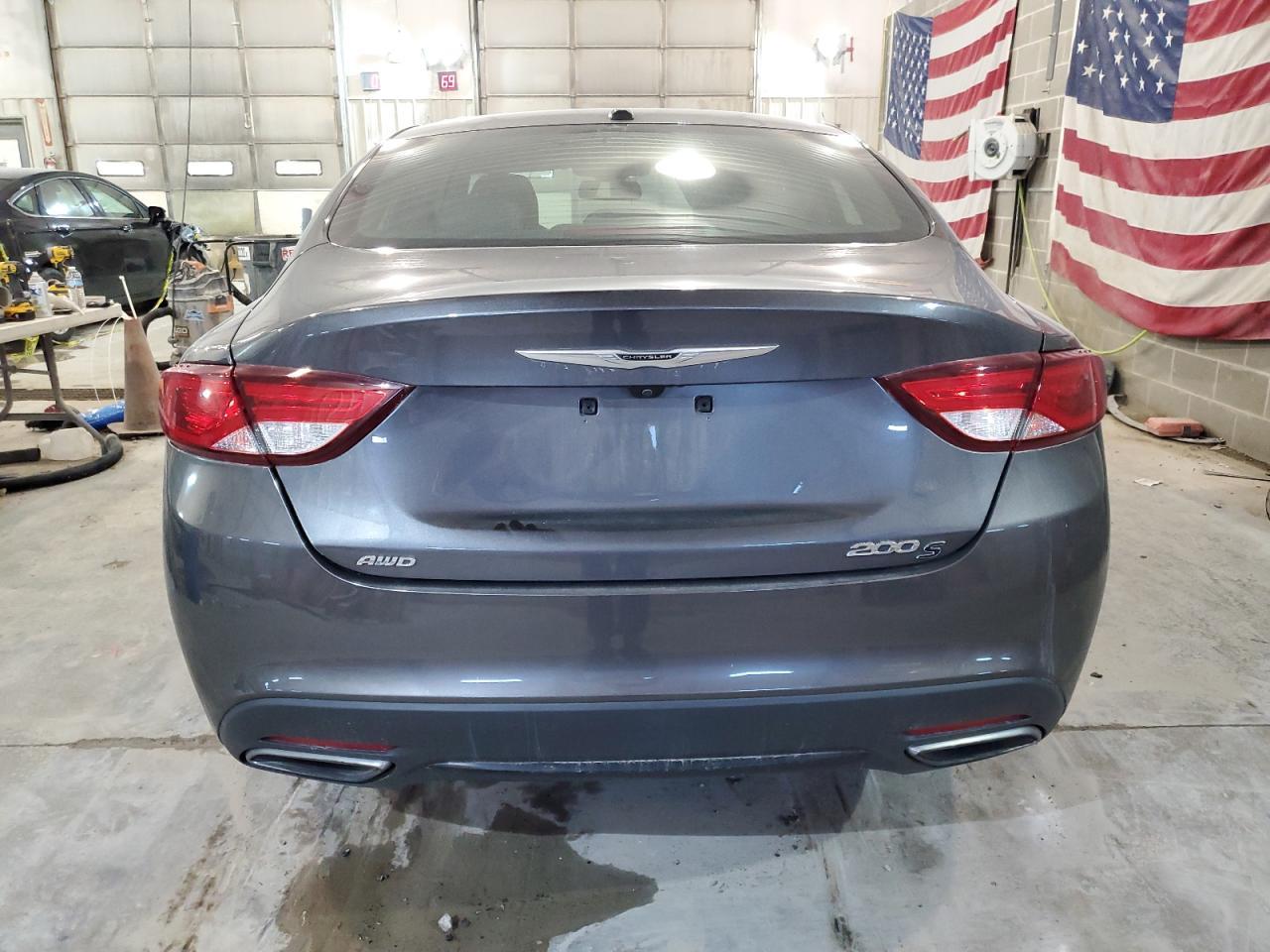 2016 CHRYSLER 200