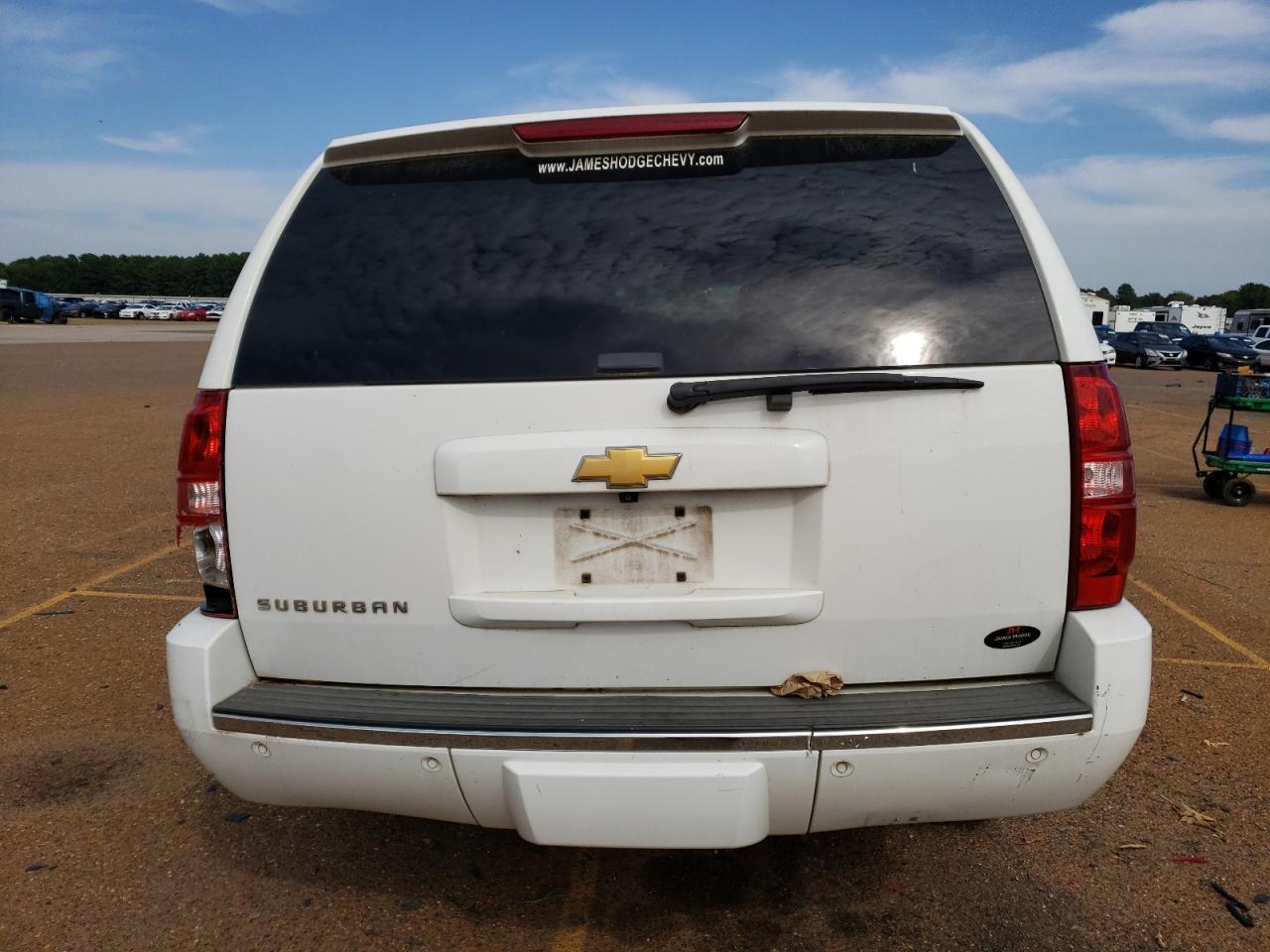 2013 CHEVROLET Suburban