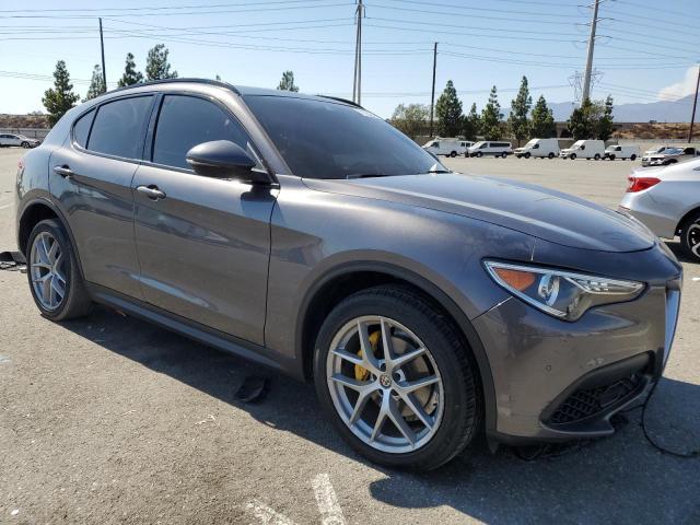 Alfa Romeo Stelvio 2018 Ti SPORT Q4