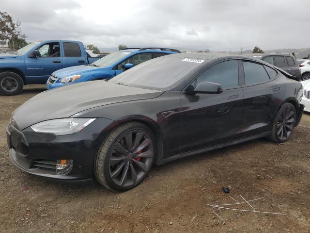 Tesla Model S 2015 