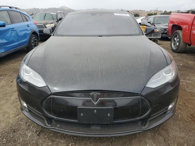 Tesla Model S 2015 