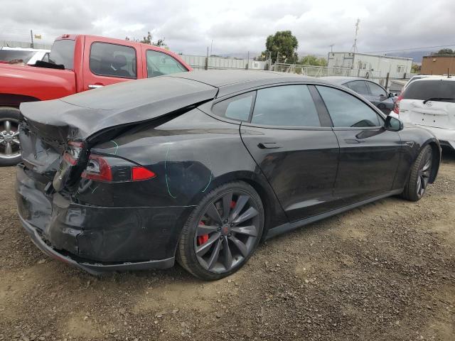 Tesla Model S 2015 