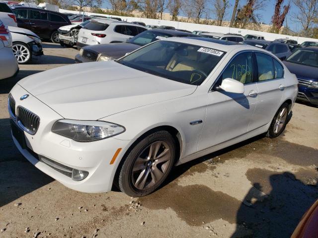 BMW 528xi 2013 5-Series
