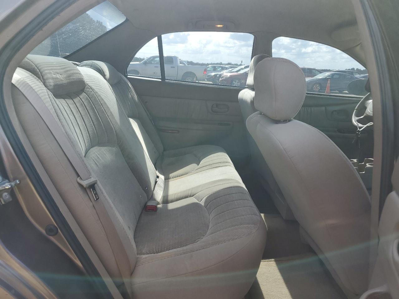 2004 BUICK Century