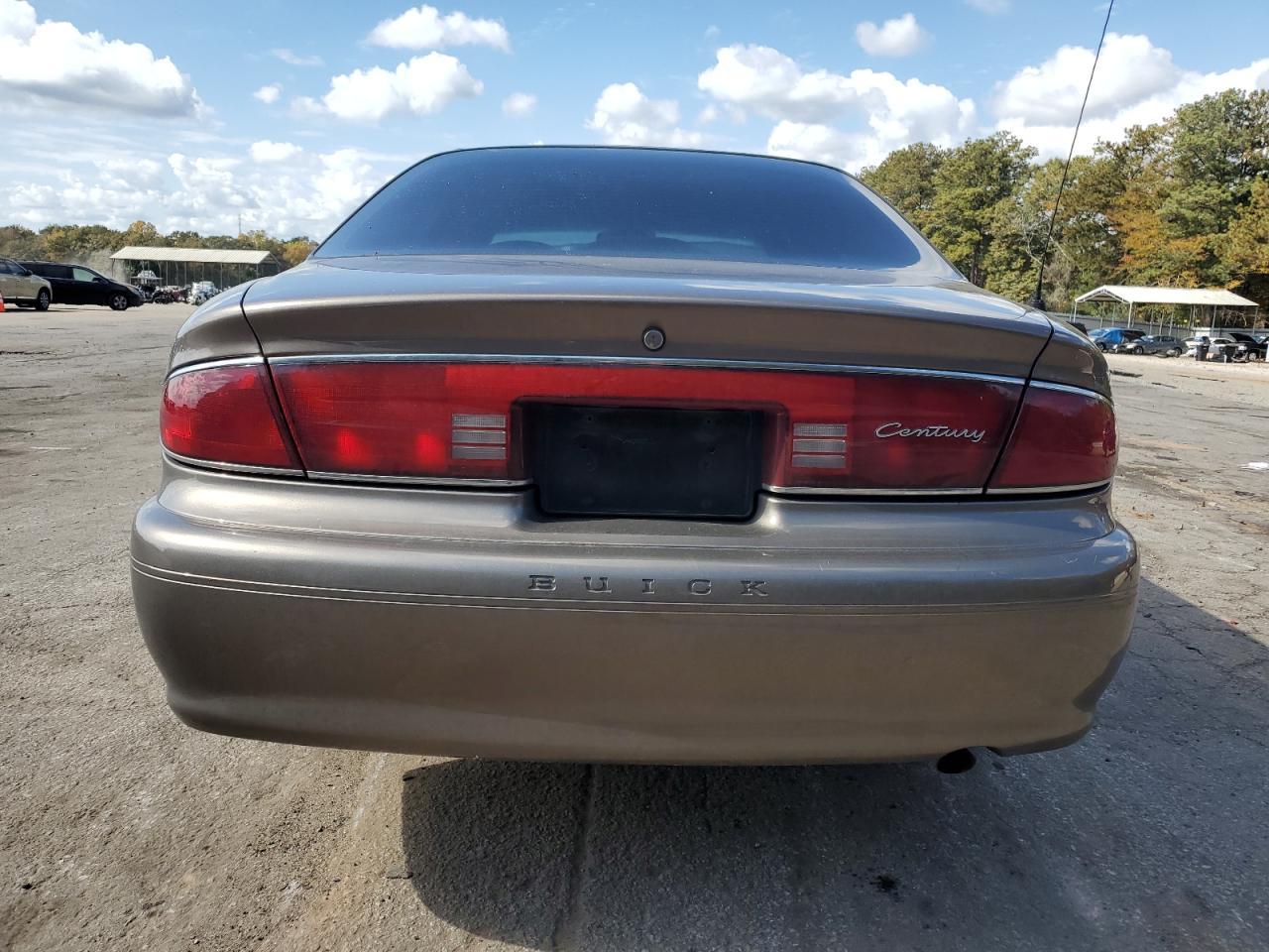 2004 BUICK Century
