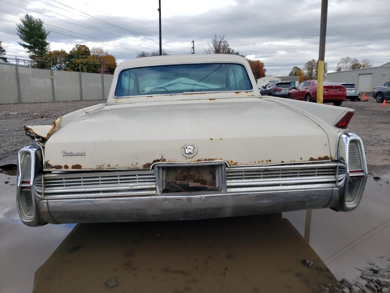 1964 CADILLAC Deville