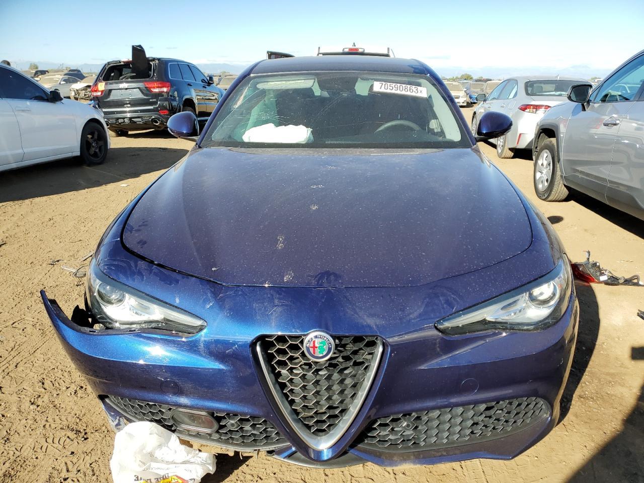 2017 ALFA ROMEO Giulia