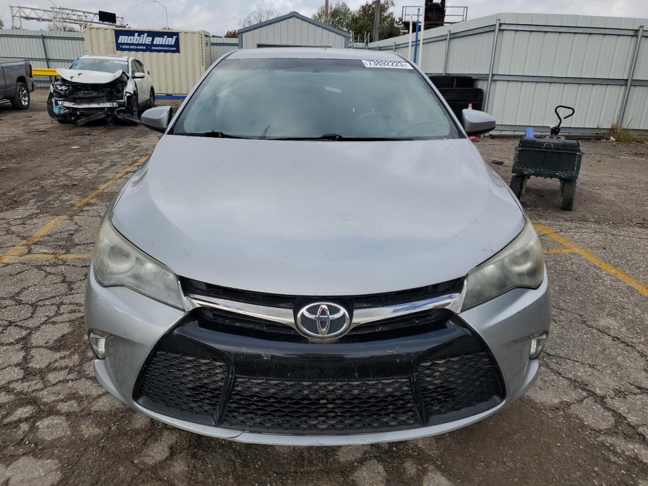2015 TOYOTA CAMRY