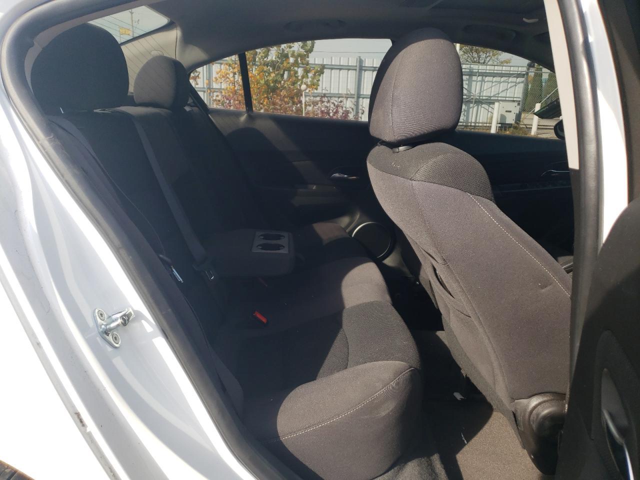 2016 CHEVROLET CRUZE