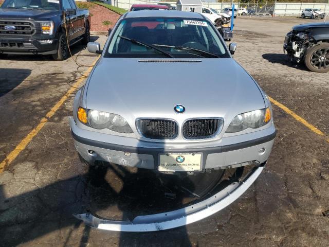 BMW 325xi 2003 