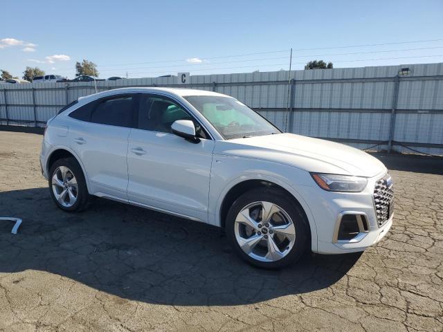 Audi Q5 2021 