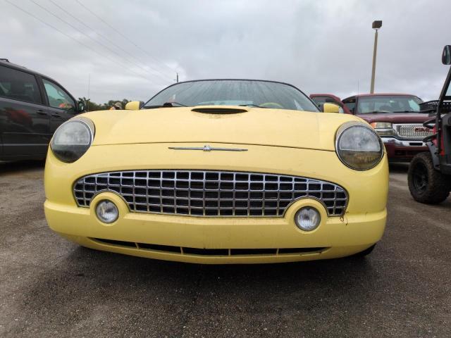Ford Thunderbird 2002 Base