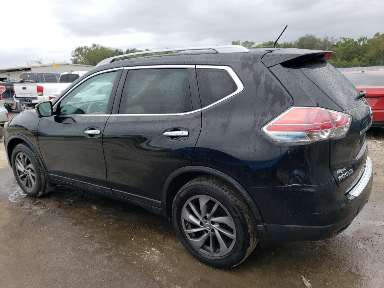 2015 NISSAN ROGUE