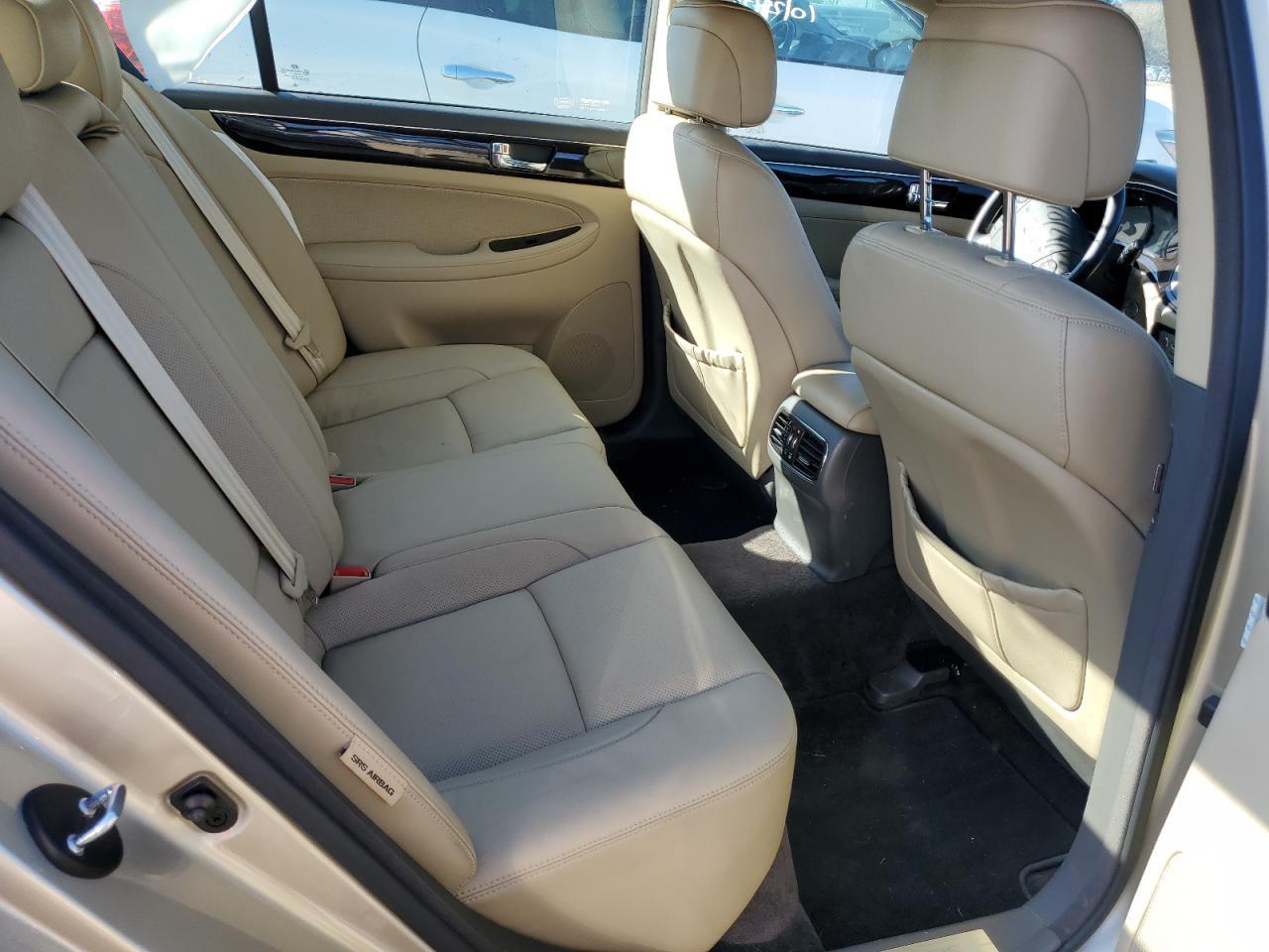 2011 HYUNDAI GENESIS