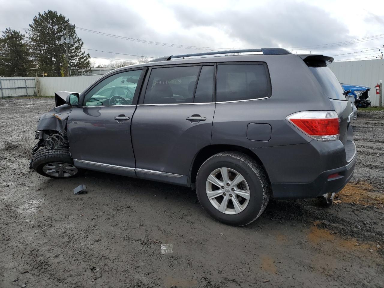 2012 TOYOTA HIGHLANDER