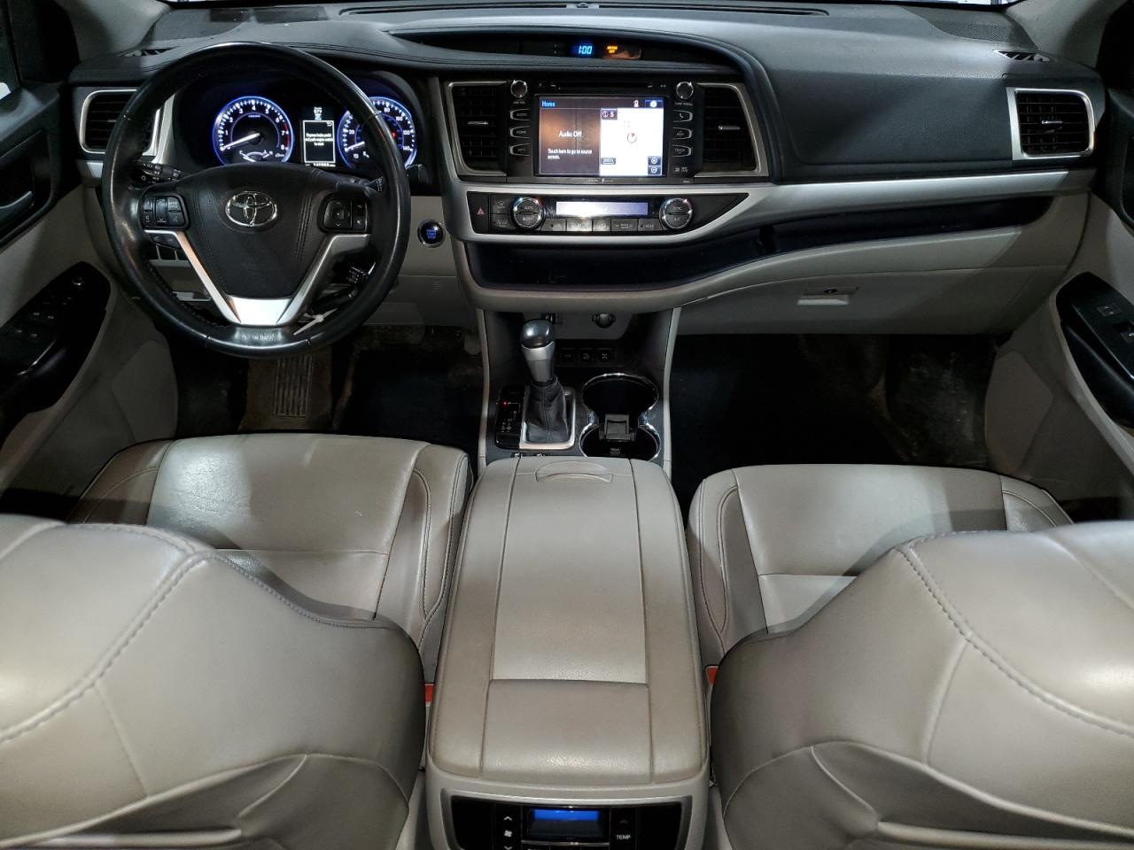 2015 TOYOTA HIGHLANDER