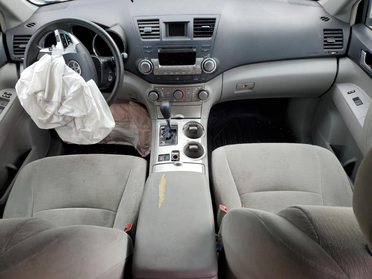 2012 TOYOTA HIGHLANDER