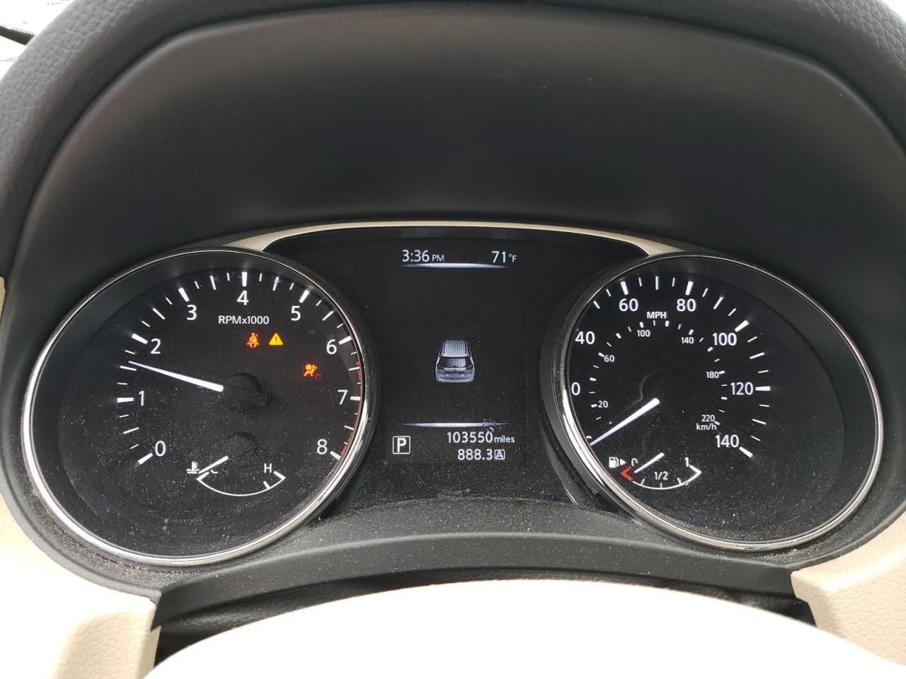 2015 NISSAN ROGUE