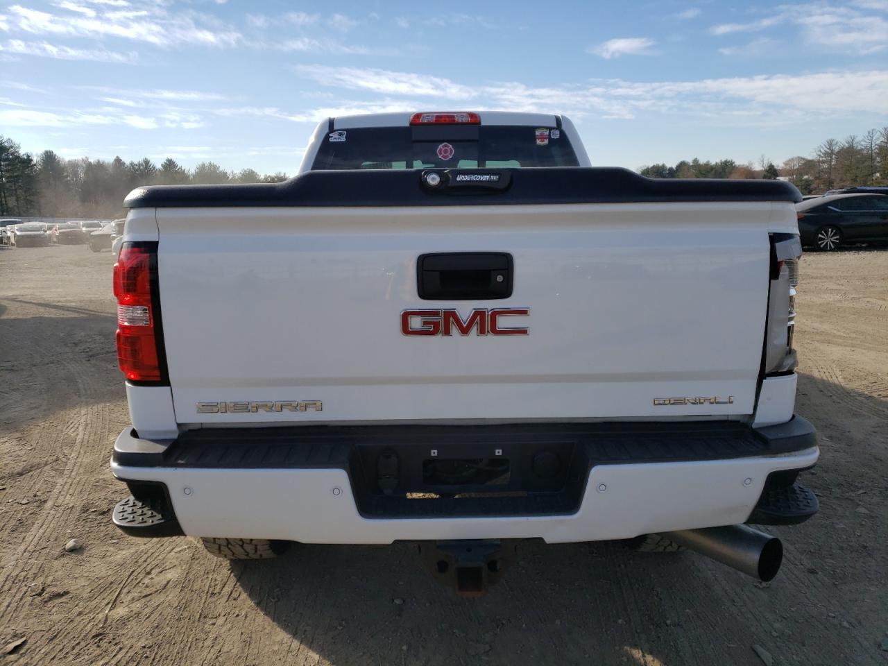 2015 GMC Sierra