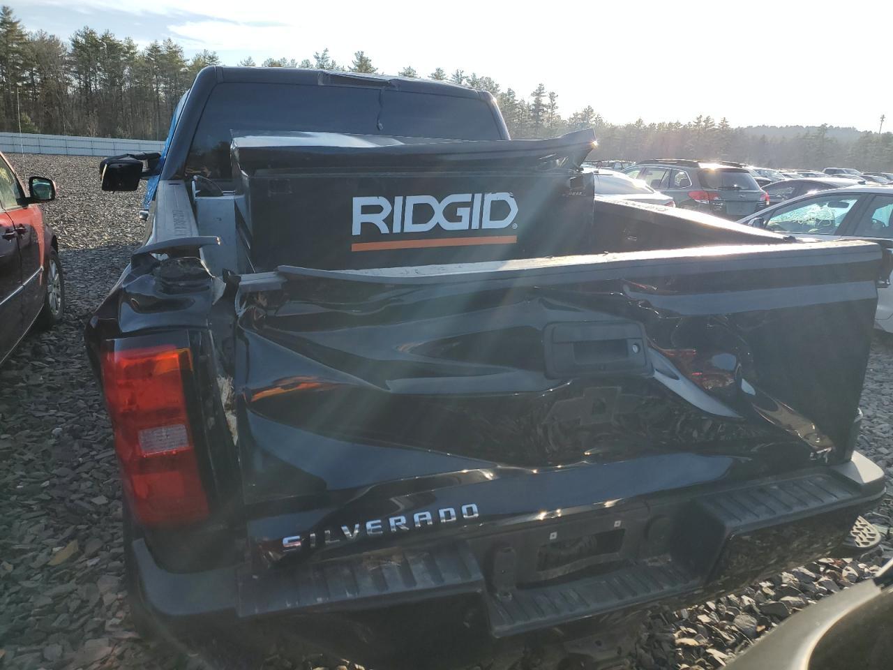 2018 CHEVROLET Silverado