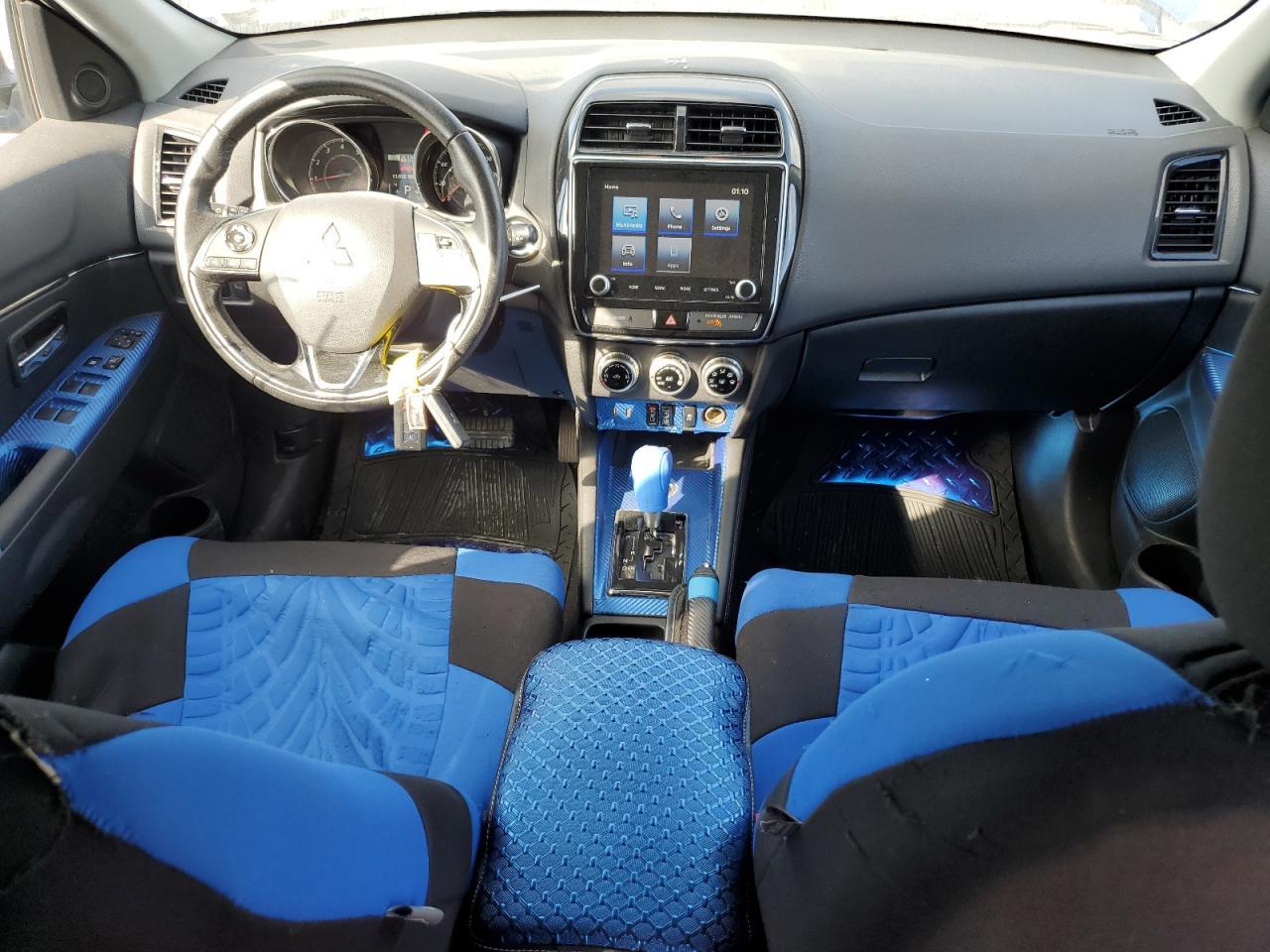 2020 MITSUBISHI outlander