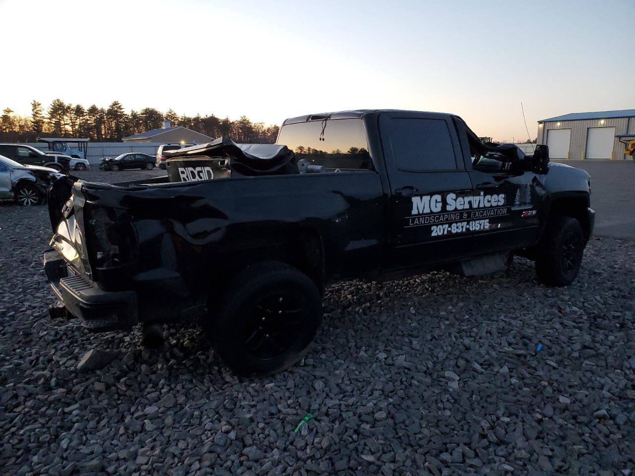 2018 CHEVROLET Silverado