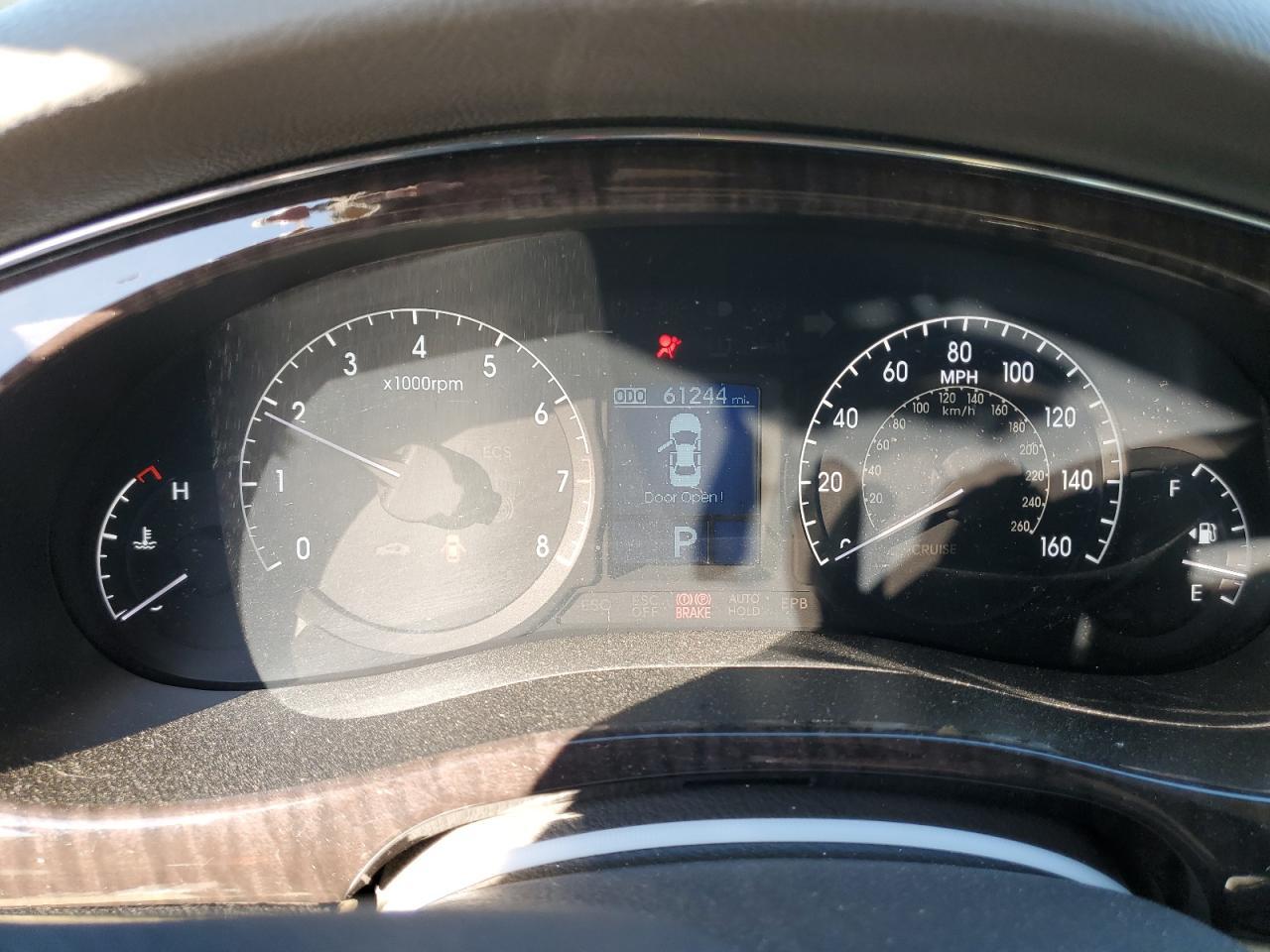 2011 HYUNDAI GENESIS