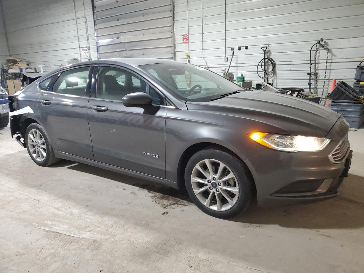 2017 FORD FUSION