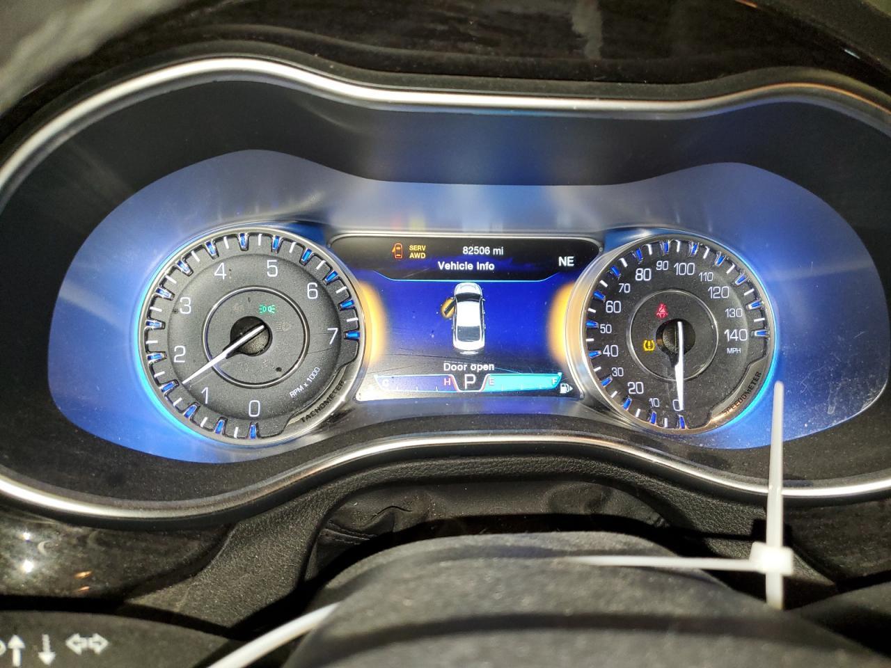 2016 CHRYSLER 200