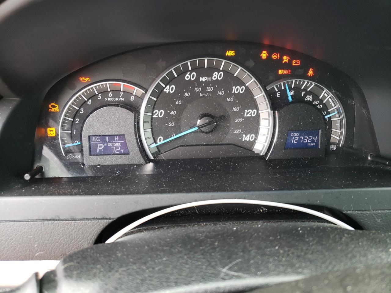 2014 TOYOTA CAMRY