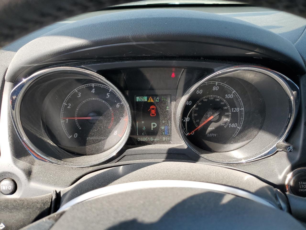 2020 MITSUBISHI outlander