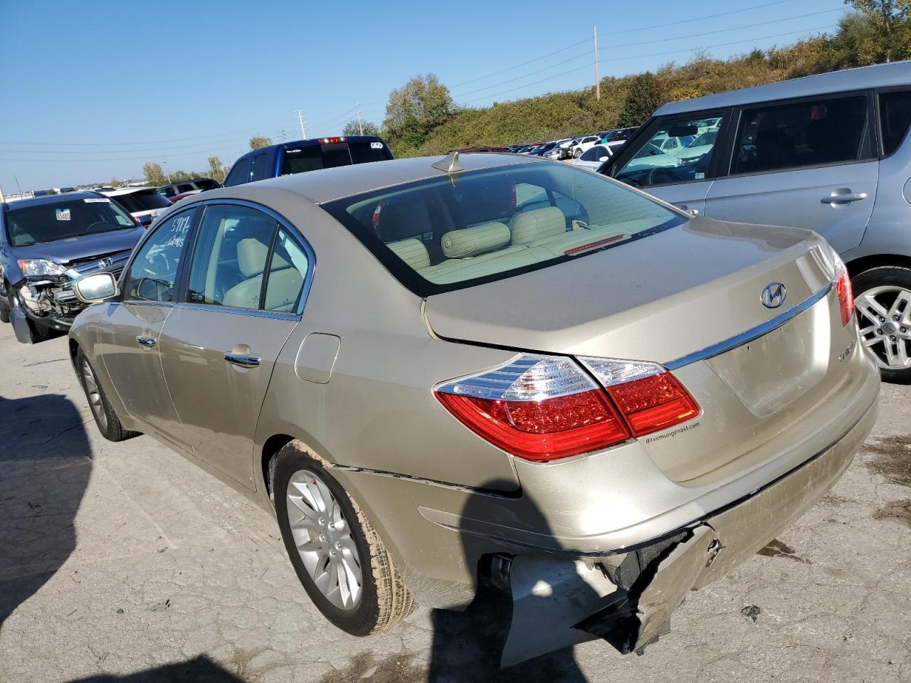 2011 HYUNDAI GENESIS