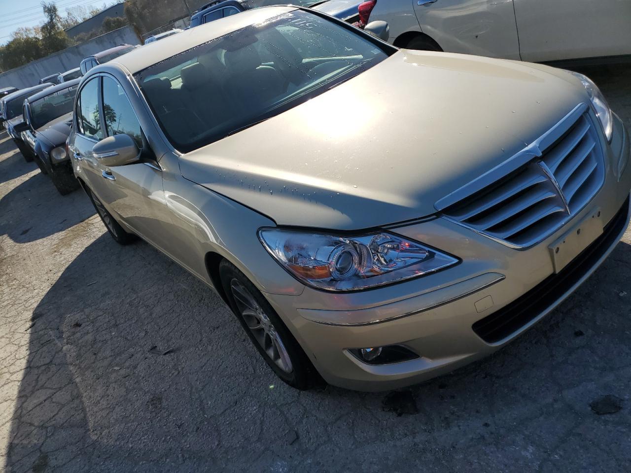 2011 HYUNDAI GENESIS