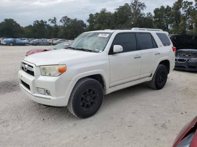 Toyota 4-Runner 2013 Wagon body style