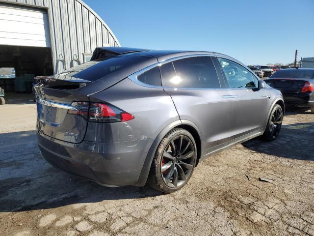 Tesla Model X 2021 
