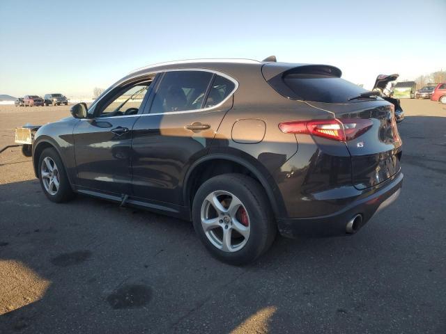 Alfa Romeo Stelvio 2018 STELVIO Q4