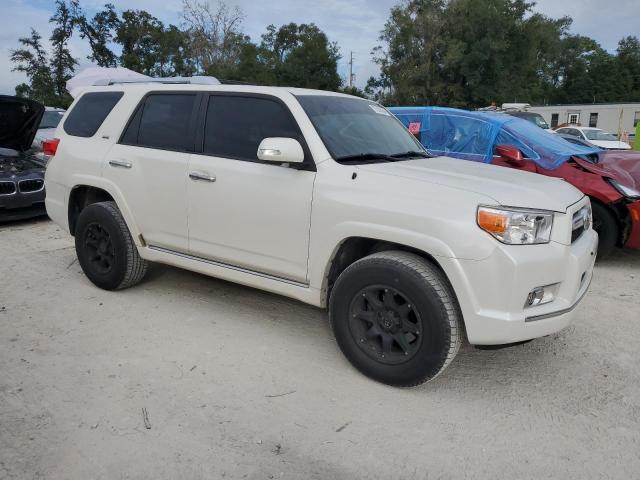 Toyota 4-Runner 2013 Wagon body style
