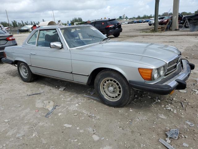 Mercedes-Benz 400-CLASS 1979 