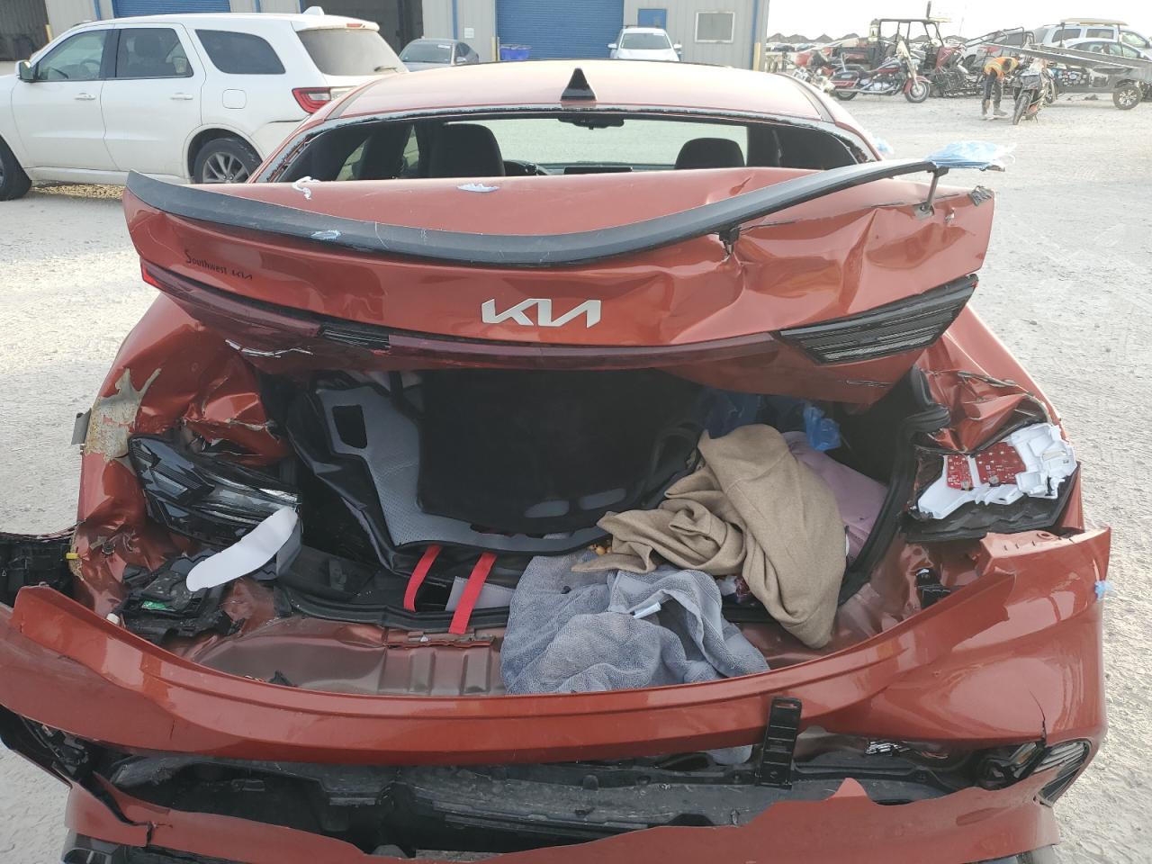 2023 KIA FORTE