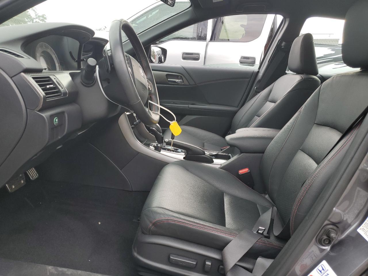 2017 HONDA ACCORD