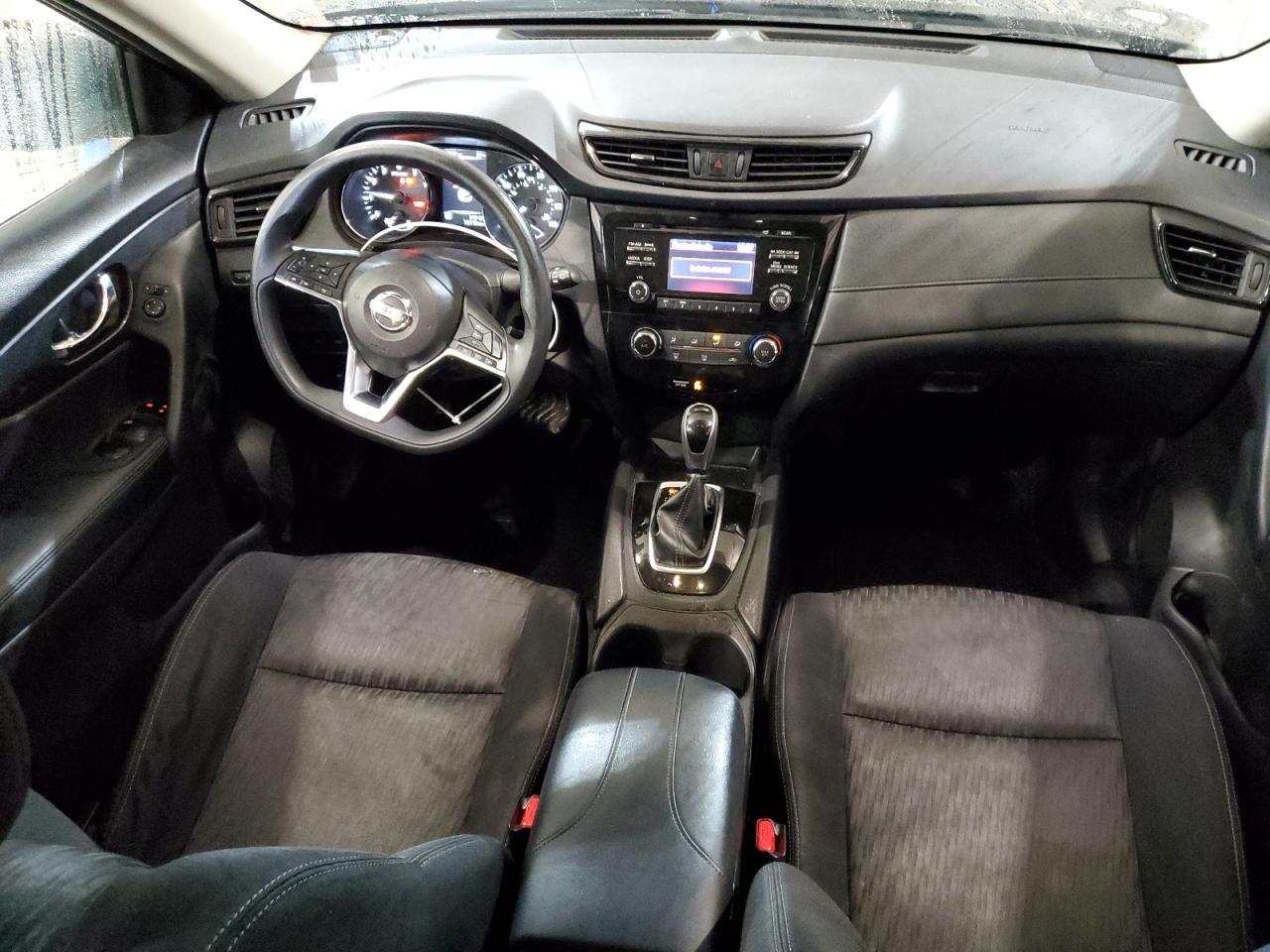 2017 NISSAN ROGUE