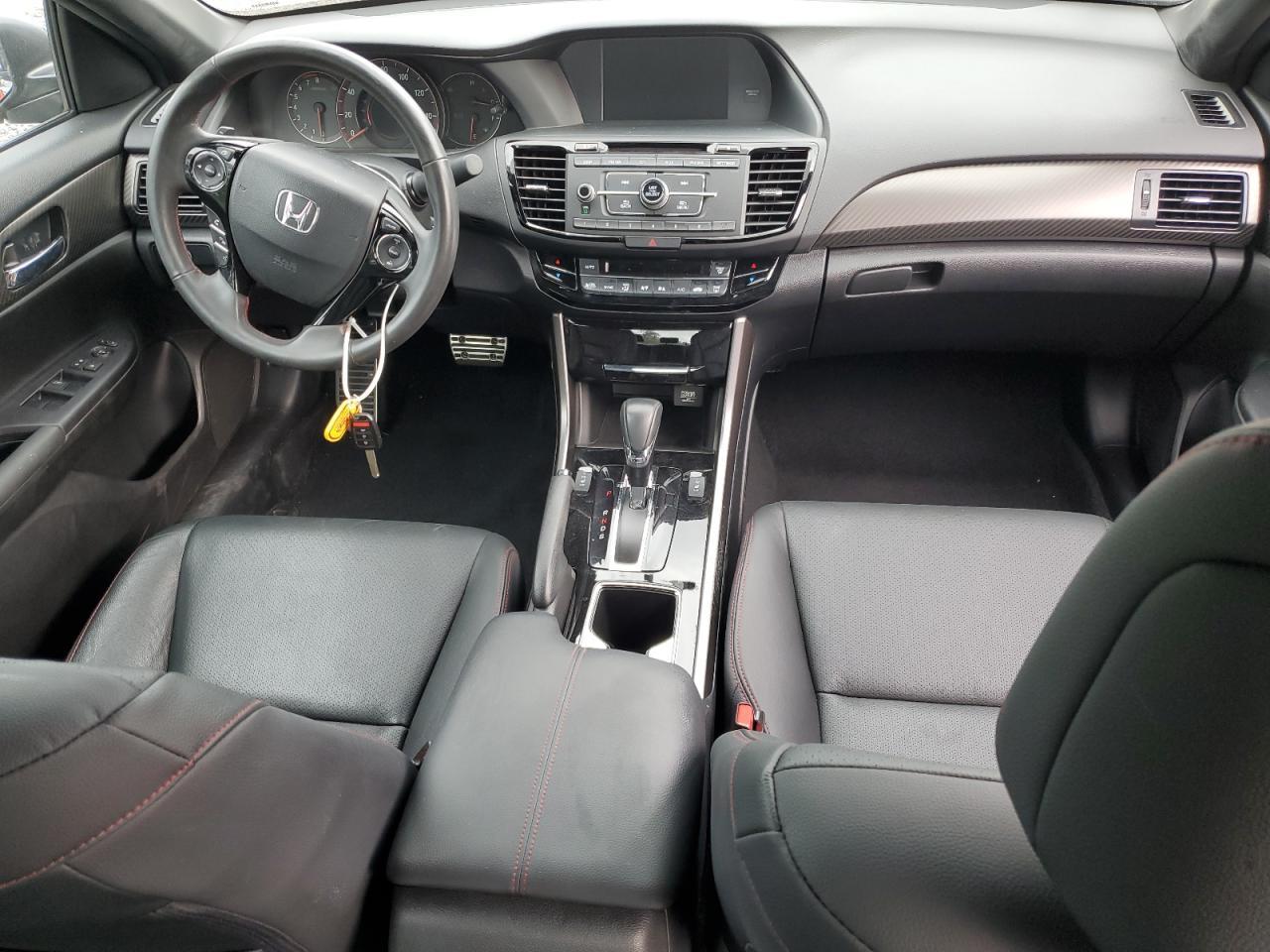 2017 HONDA ACCORD