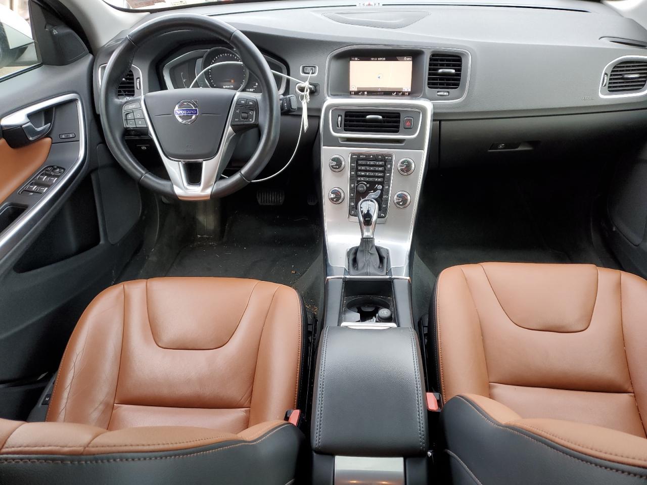 2018 VOLVO S60
