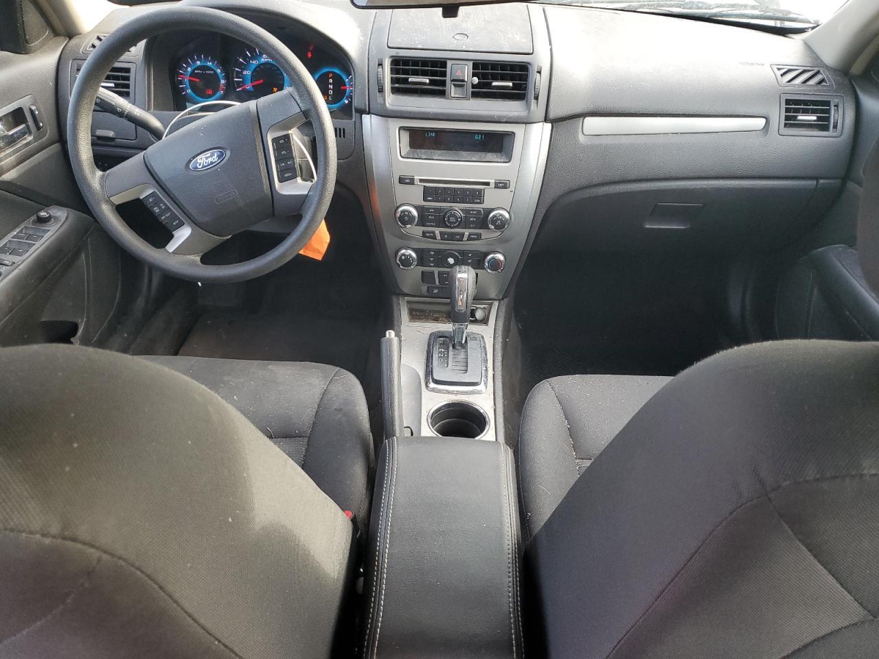 2011 FORD FUSION