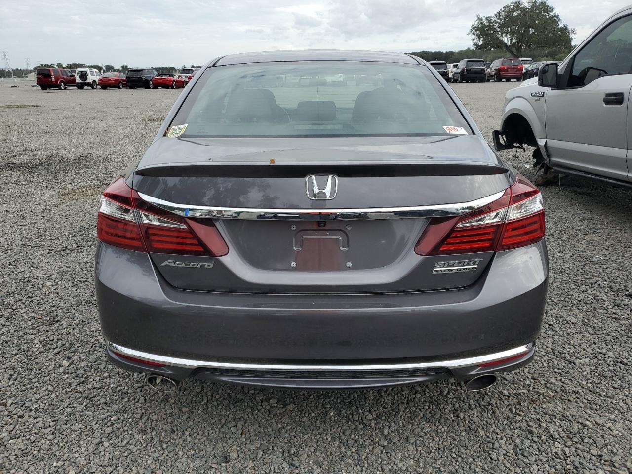 2017 HONDA ACCORD