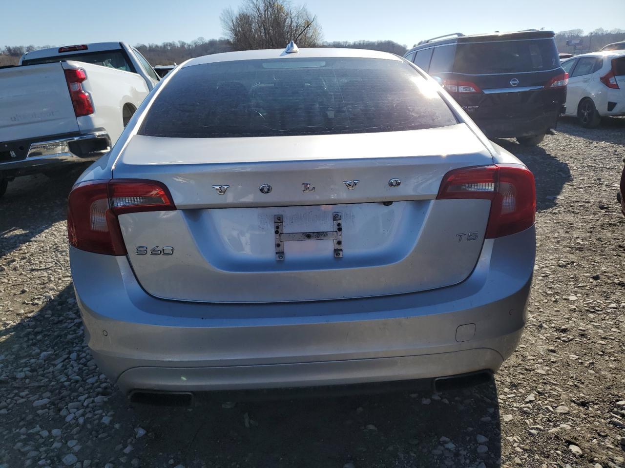 2016 VOLVO S60