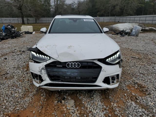 Audi A4 2023 
