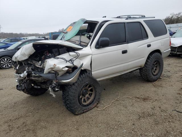 Toyota 4-Runner 1999 SR5